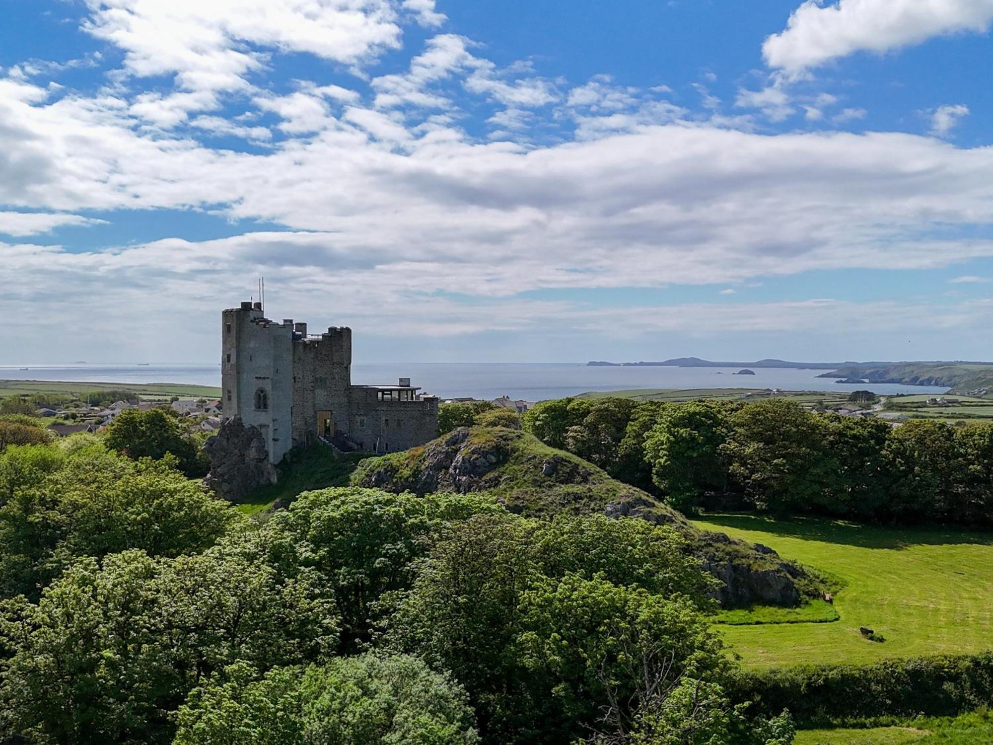 Roch Castle Hotel Exterior foto