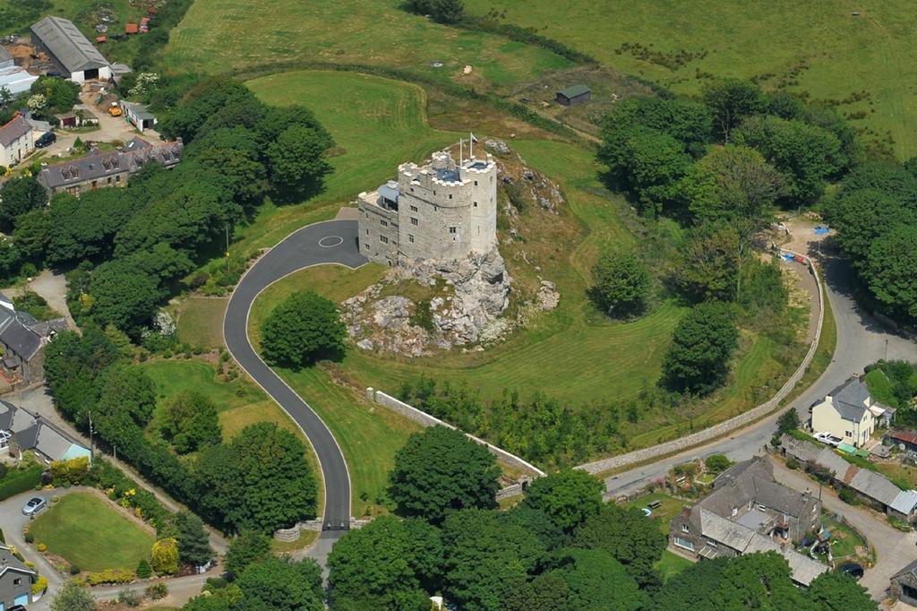 Roch Castle Hotel Exterior foto