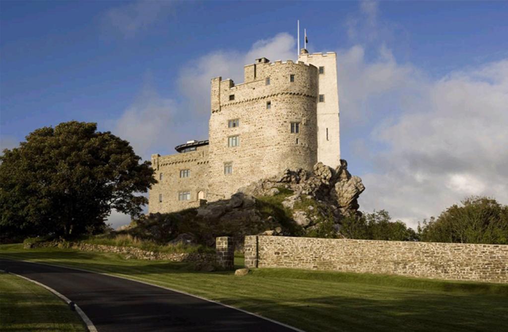 Roch Castle Hotel Exterior foto